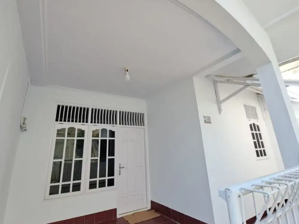 Di Jual Murah Rumah 4Kamar di Villa pertiwi Depok