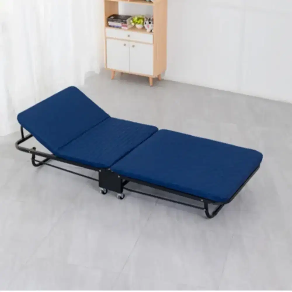 Selma Fenton Tempat Tidur Lipat Dengan Roda - Biru