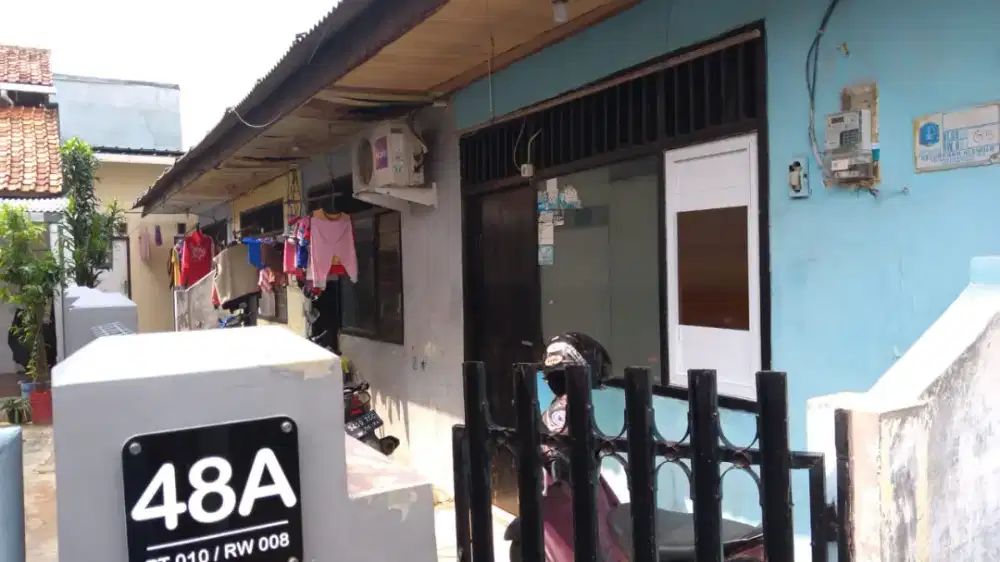 Dikontrakan rumah petakan di Klender