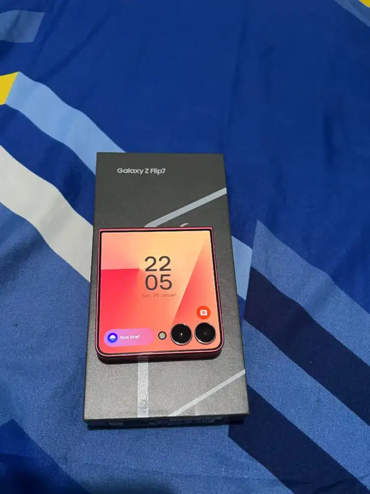 Samaung z flip 7 256gb warna pink