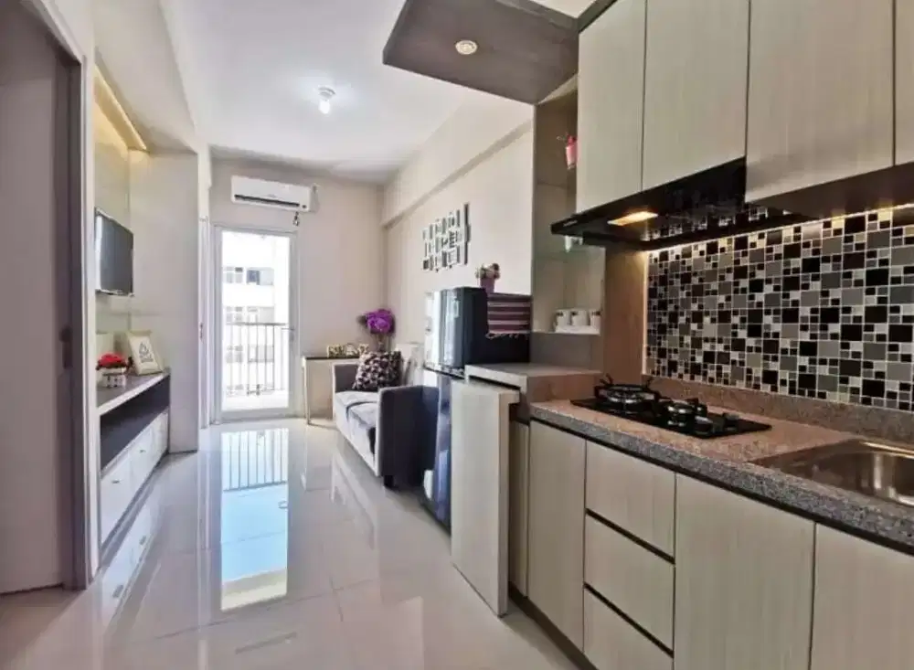 Cari Prt Art Pria bujang yatim piatu