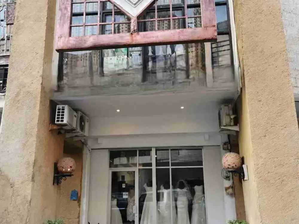 Ruko strategis 3 lantai Istana kuta galeria kuta bali