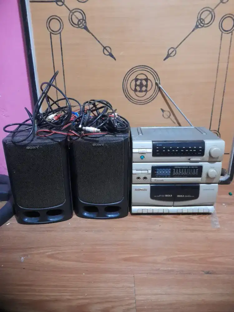 Radio tape polytron salon sony