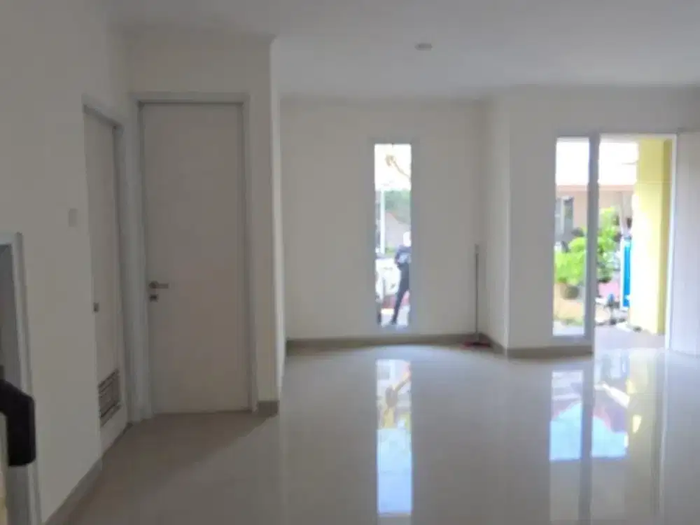 DIJUAL RUMAH CANTIK 2 LANTAI di CLUSTER LATIGO GADING SERPONG