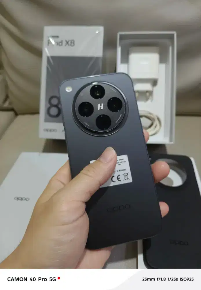 Oppo Find X8 16/512 GB Varian Tertinggi Fullset Ori Normal No Kendala