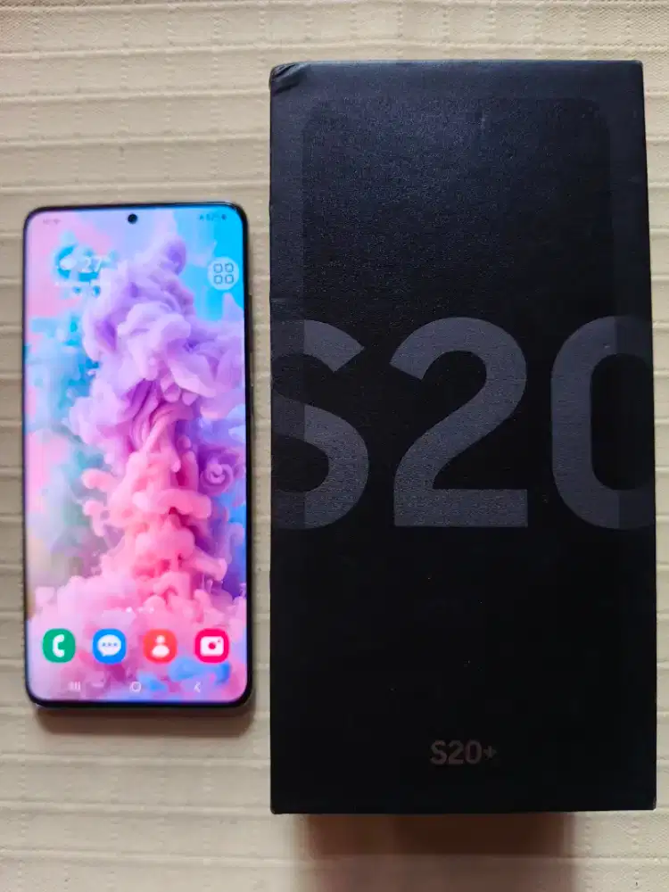 SAMSUNG S20 PLUS ISTIMEWA