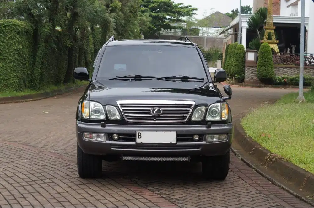 Toyota Land Cruiser Cygnus Facelift  NIK 2003 4.7L V8 Engine