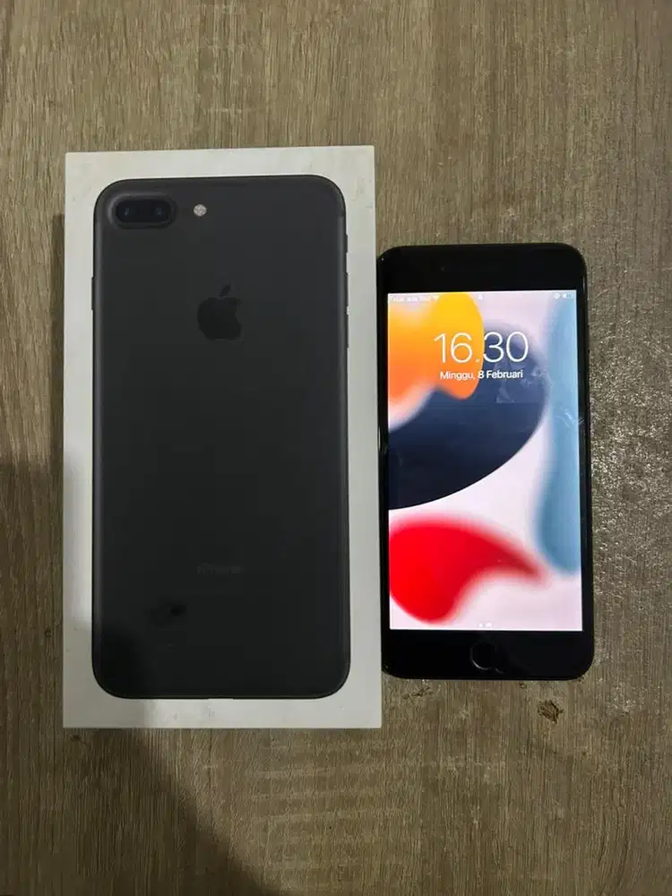Jual Iphone 7+ 128 GB