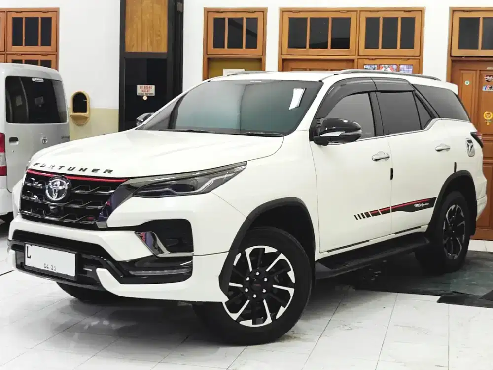 FullOri Fortuner 2021 VRZ TRD Sportivo Diesel 2.4 Automatic Putih 2022