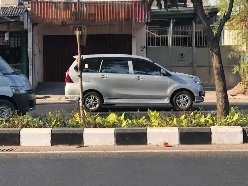 DiJual Gudang Raya Tandes