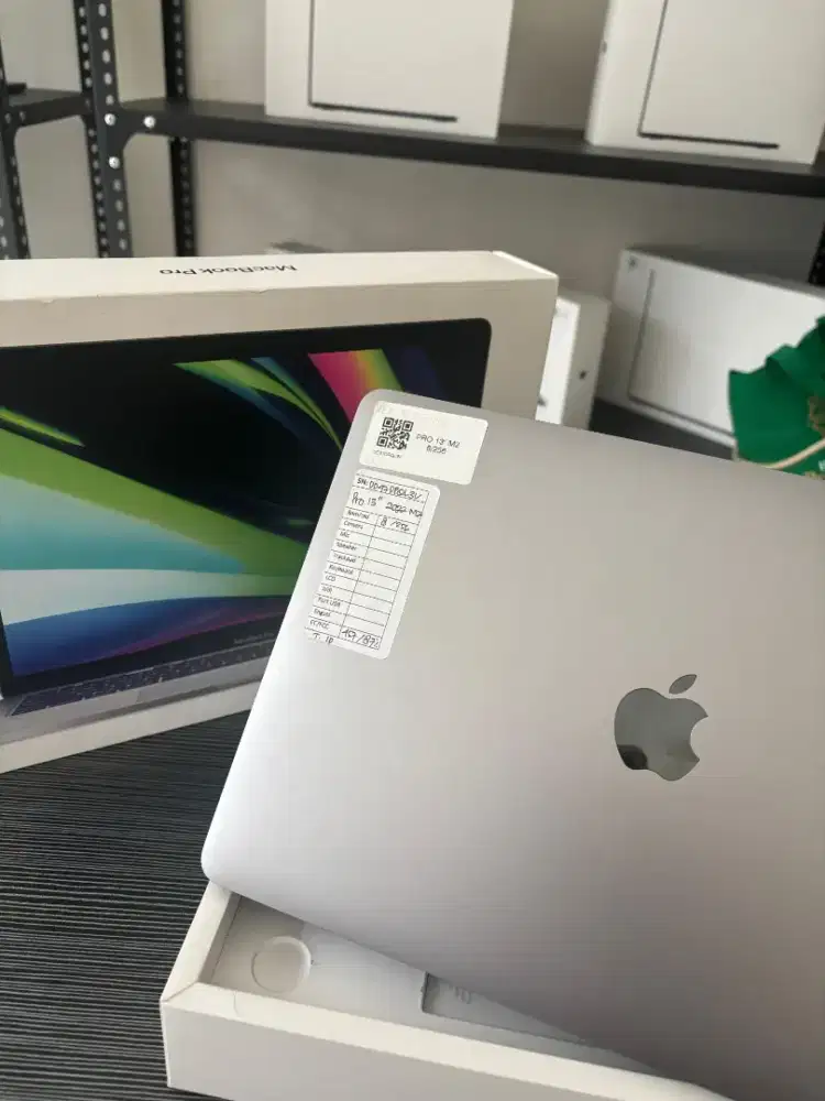 WTS! MacBook Pro M2 2020 13 8/256Gb Fullset