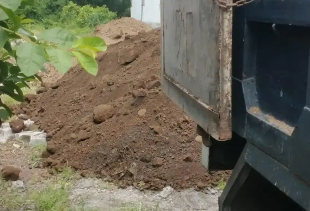 Sirtu Urug / Tanah Taman / Tanah Subur
8 Kubik