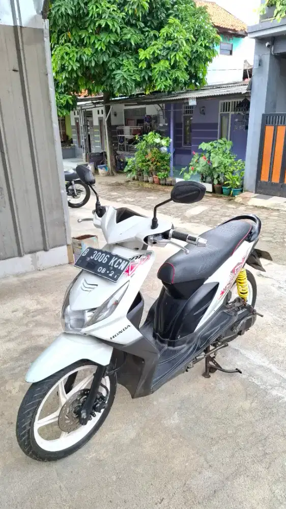 Honda beat karbu 2011