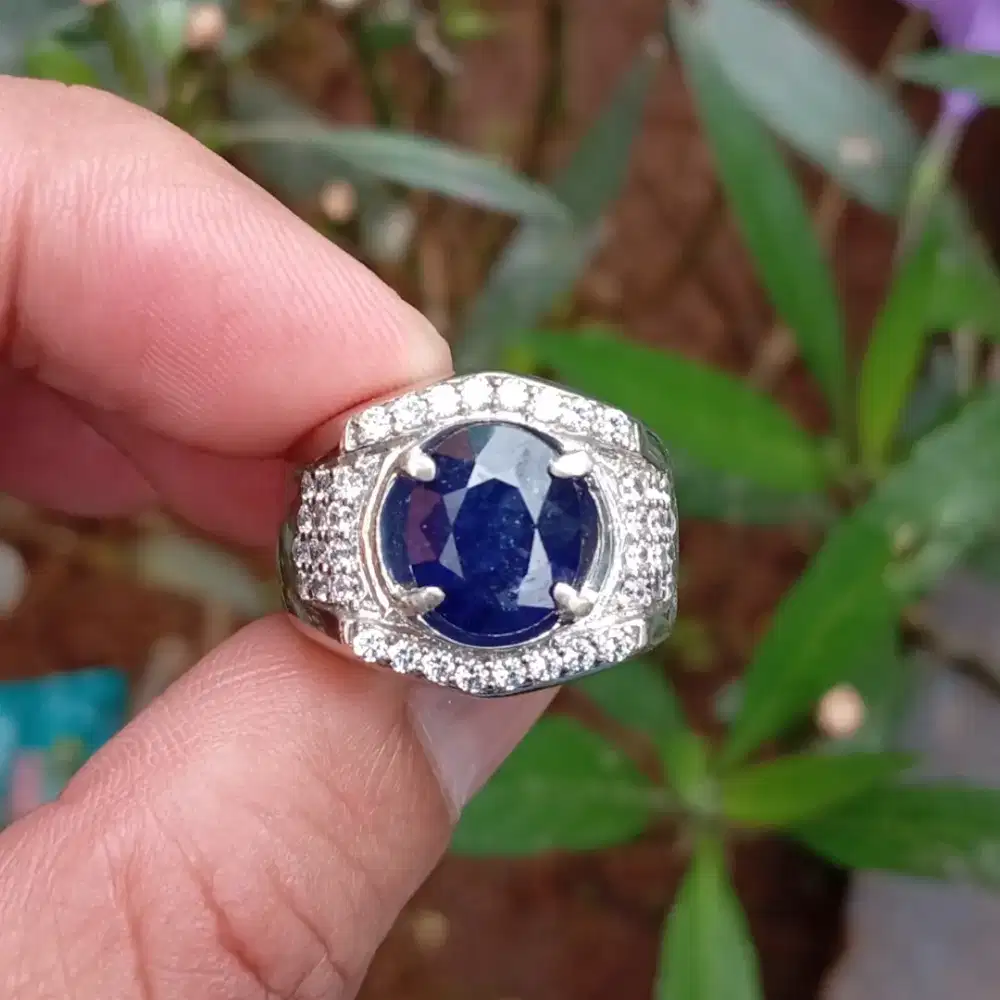 Royal Blue Sapphire Africa Madagaskar 5.17 ct ring perak micro 925