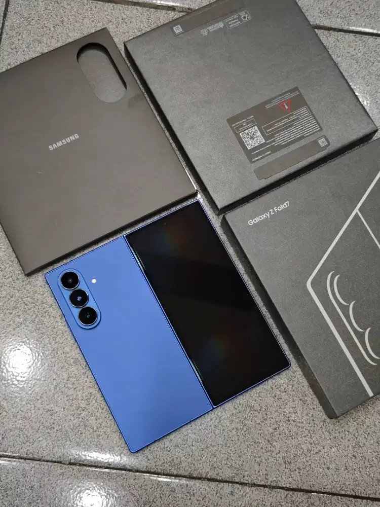 Samsung Z Fold7 12/512 Gb | fullset original | Garansi Panjang