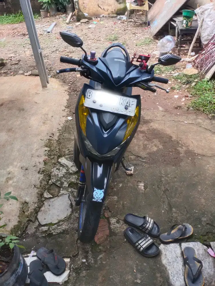 Honda Beat deluxe 2022
ss lengkap atas mana sndiri