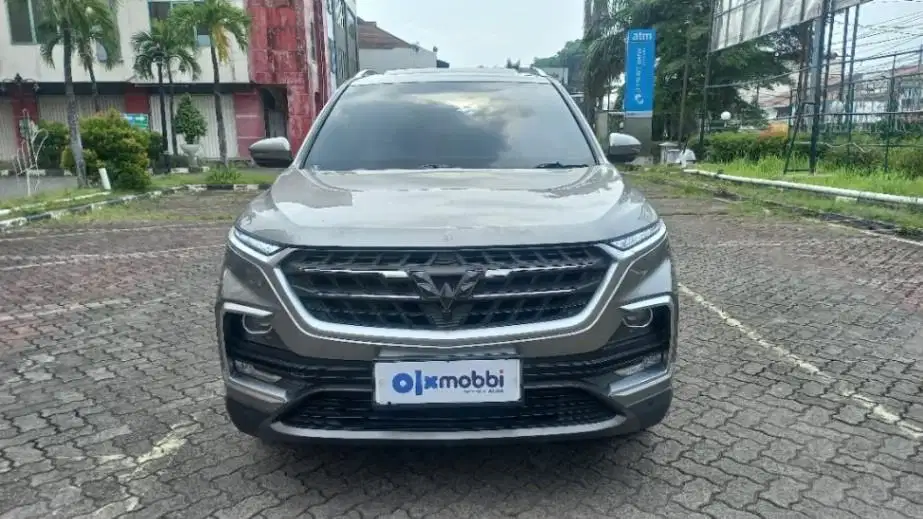 DP MURAH - Wuling Almaz 1.5 Exclusive 7 AT 2022 Silver