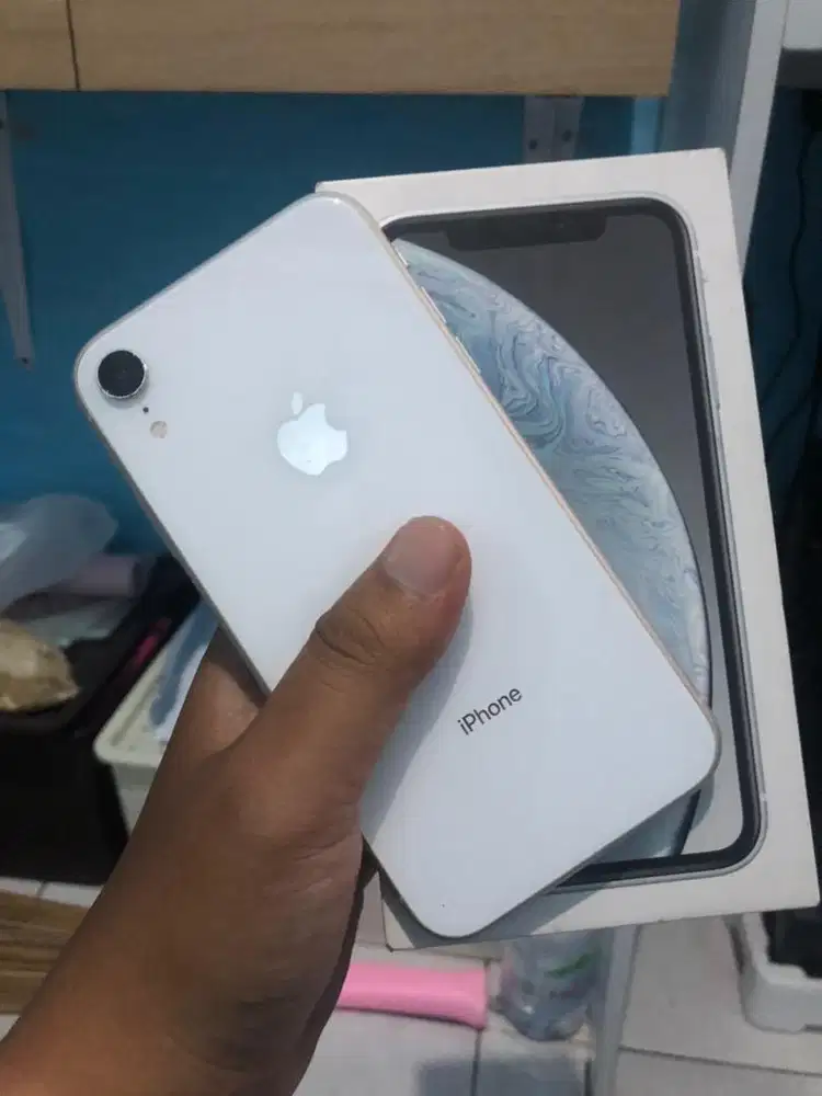 iphone xr 64gb white