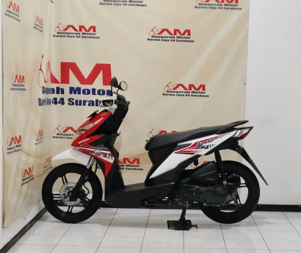 Ready Honda Beat Eco Tahun 2018 warna Merah Putih