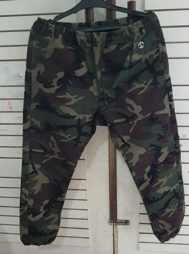 CELANA PANJANG LORENG BRAND CHOCOLATE