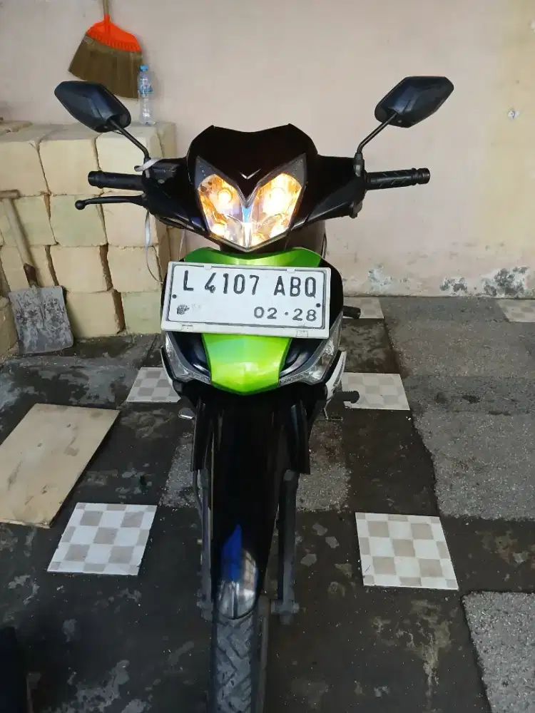 Supra x TR 2012 kondisi sgt bagus samsat manyar