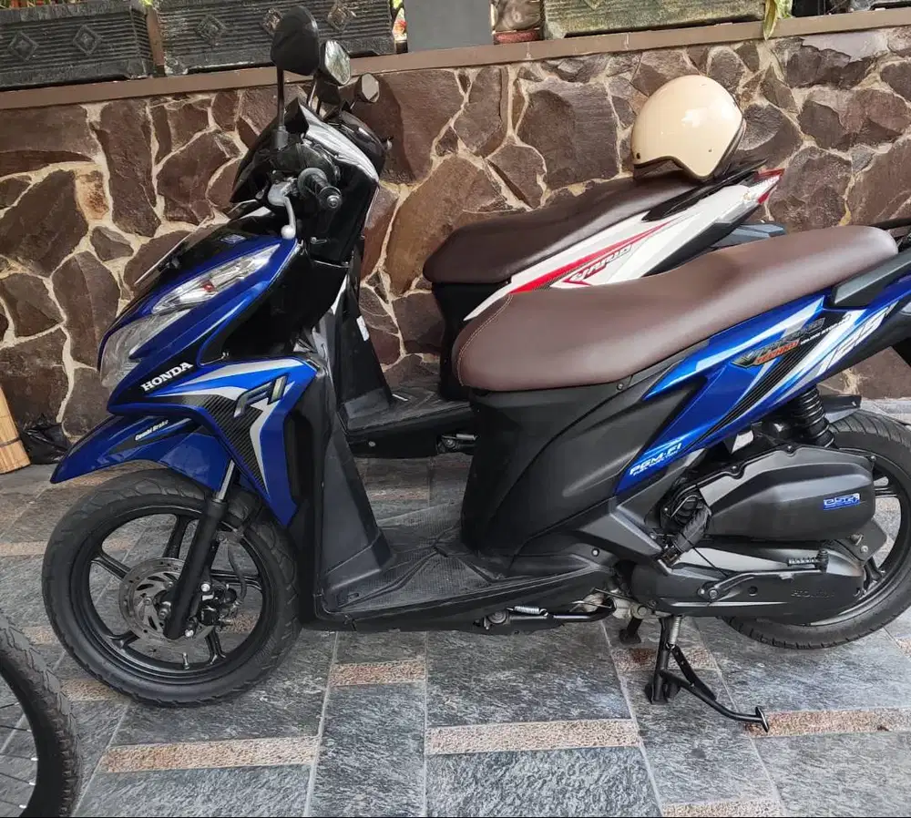 Vario 125 KZR ISS 2013 BPKB Faktur Plat S