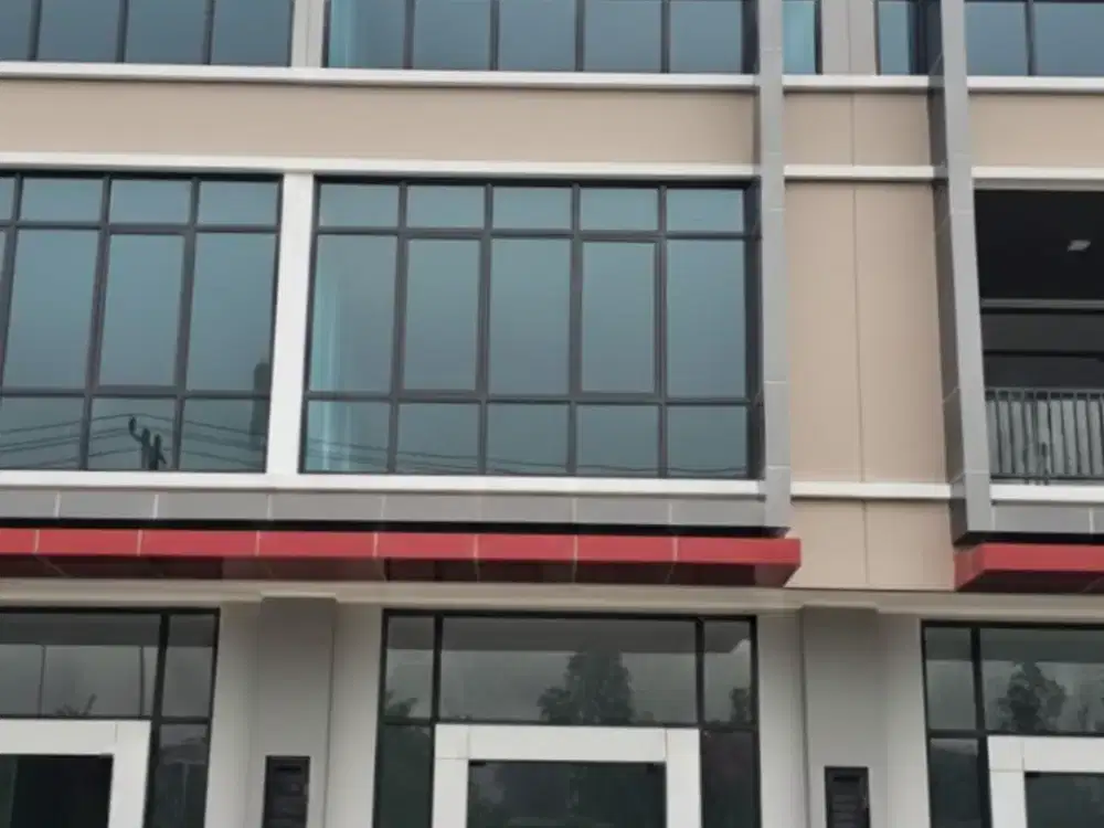 Ruko Crystal 3lt type 5x5 75m Summarecon Bekasi