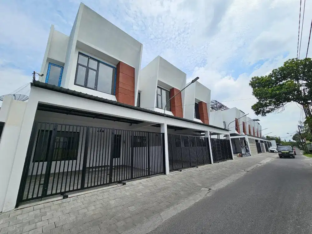 Dijual VILLA Siap Huni INTI KOTA MEDAN daerah Adam Malik
