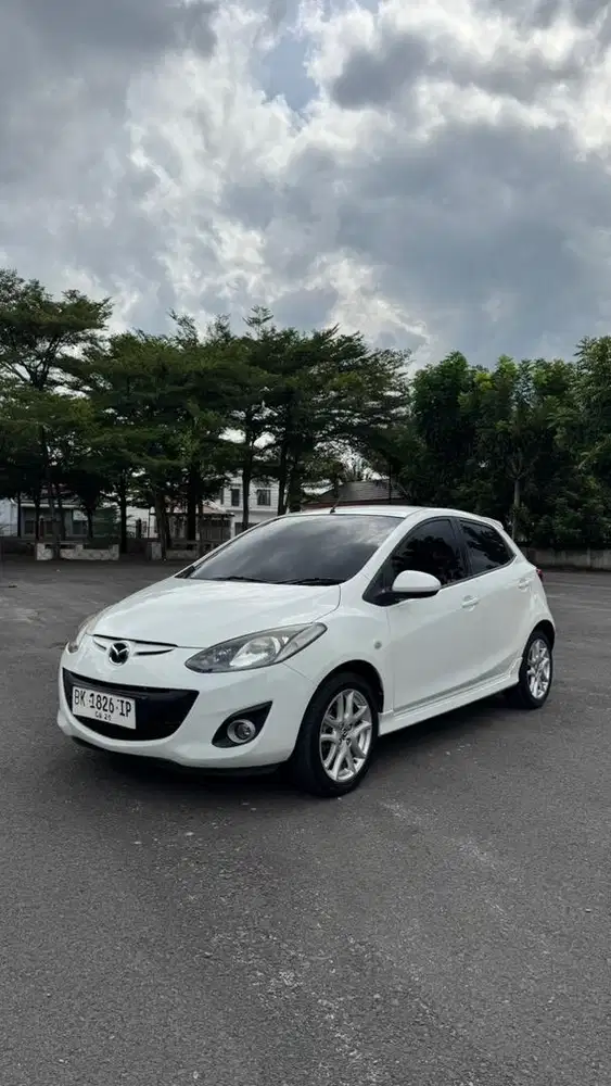 Mazda 2 sports A/T 2013