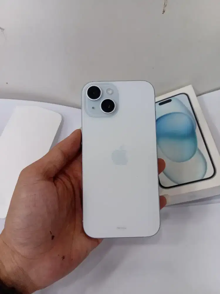 iPhone 15 128GB blue garansi Resmi
