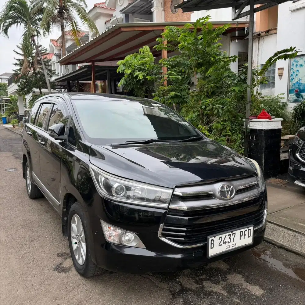 Innova 2.4 V AT Diesel 2018