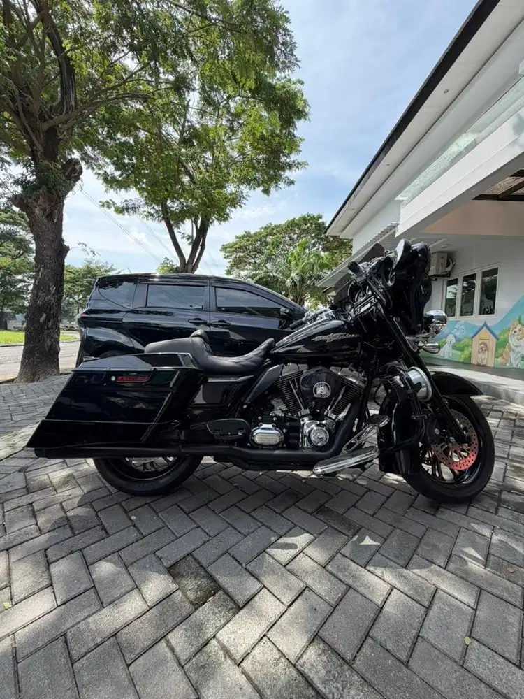 Harley davidson street glide  modif mentok stage 4
