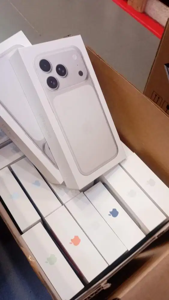 IPHONE 17 PRO 256GB SILVER