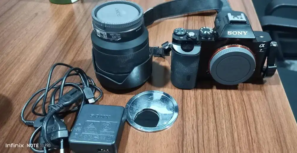 CAMERA SONY A7 ( FULL FRAME MIRRORLESS )