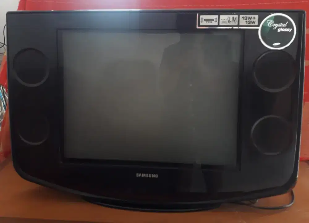 SAMSUNG Crystal Glossy Ultra Slim 21 Flat Tabung