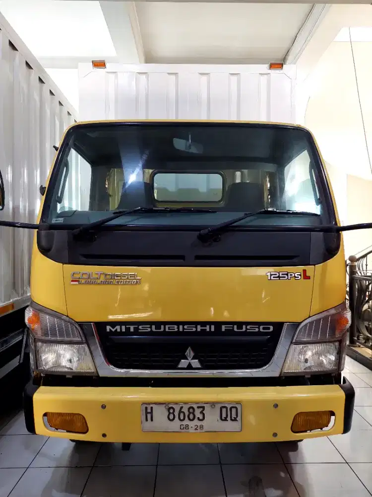 Mitsubishi Canter FE74 Long Box