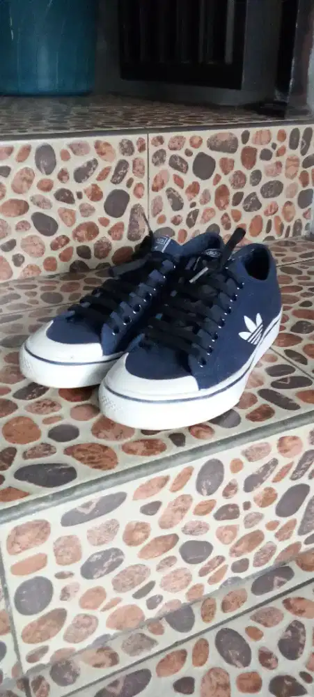 Adidas Nizza Original Size 40