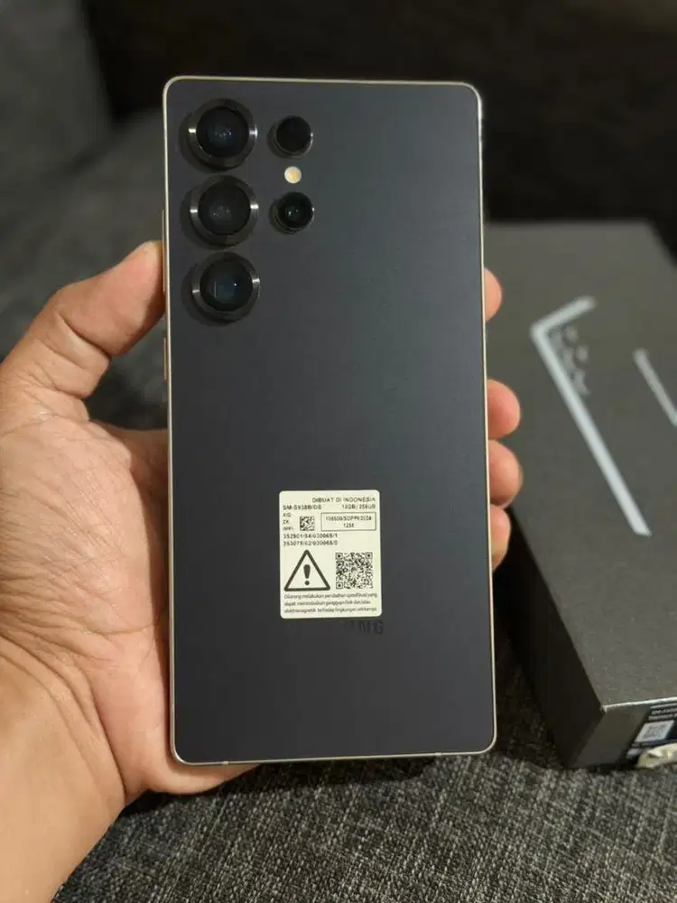 Samsung S25 Ultra 12/256