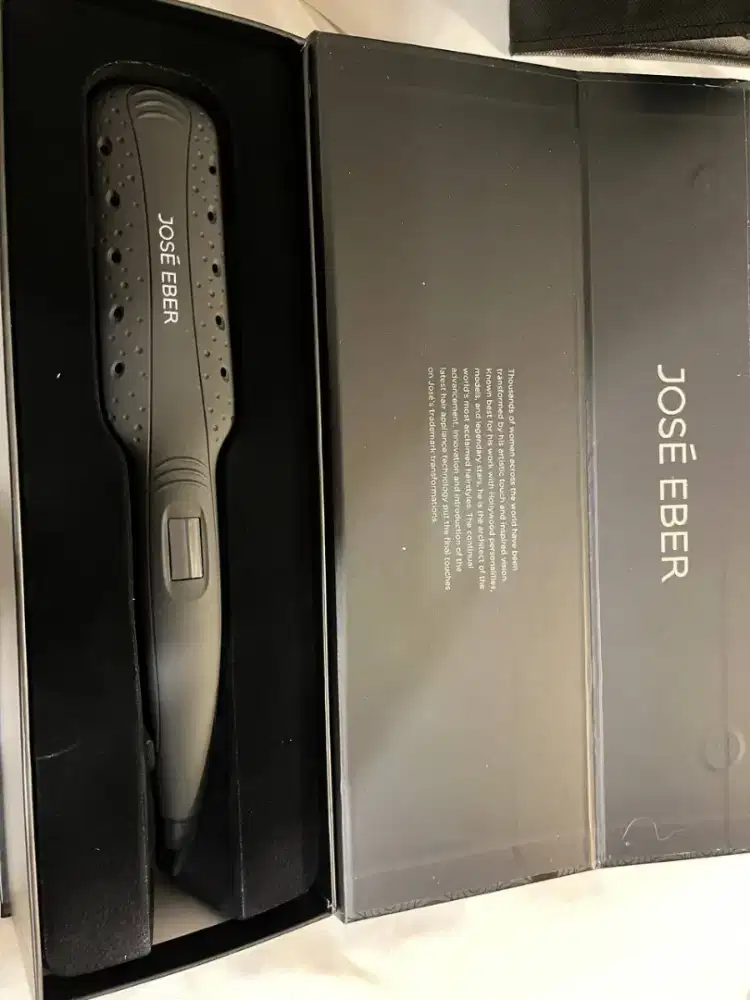 Catokan rambut merk Jose eber