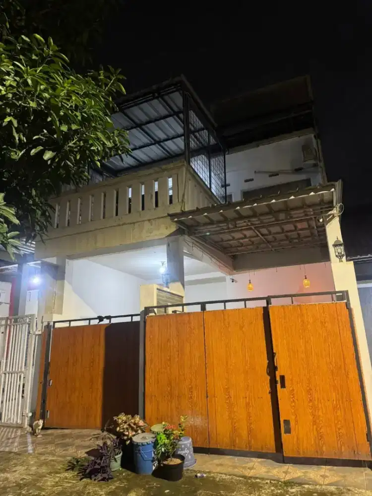 DIJUAL RUMAH 2 LANTAI DI GDC