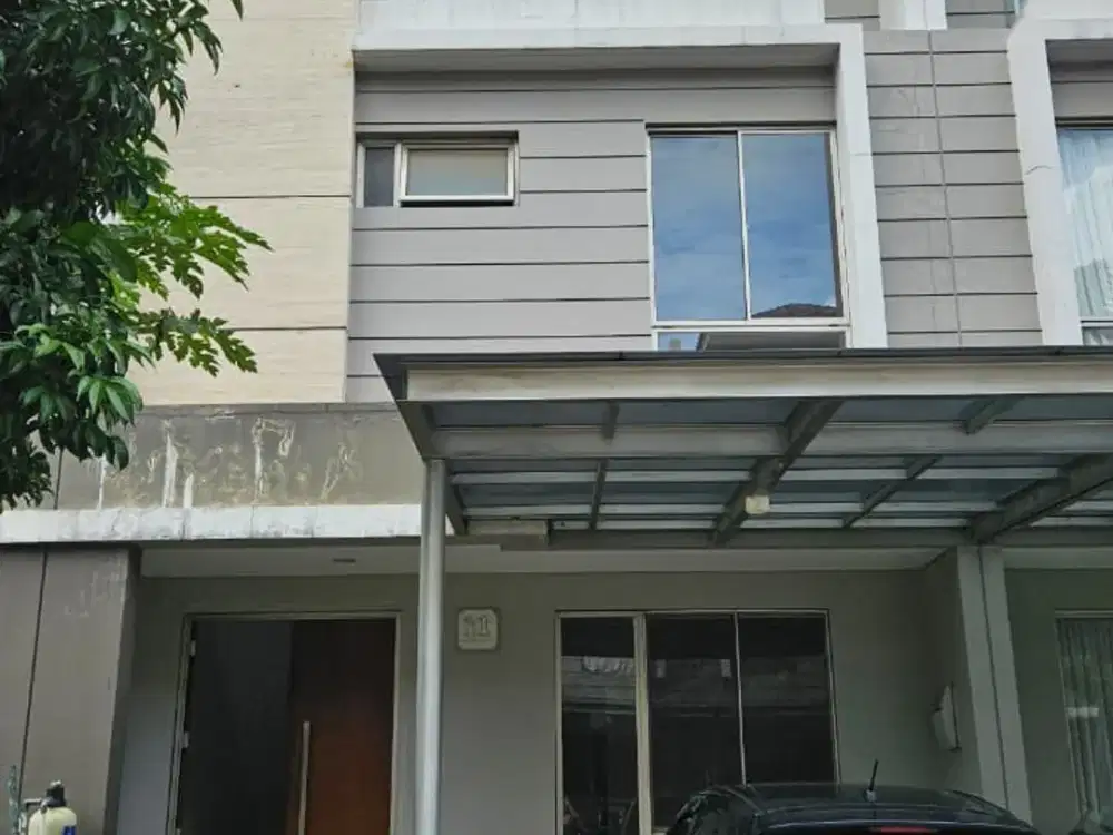 Disewakan Rumah 3 Lantai di Golf Island Harmony PIK Uk. 6x12.5