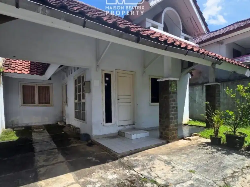 RUMAH PINGGIR JALAN LOKASI SANGAT STRATEGIS DI ANGGREK LOKA BSD CITY