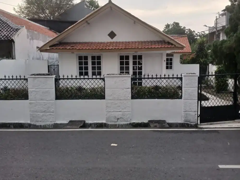 Jual Cepat Rumah Hook Luas di Senen, Tanah Tinggi, Jakarta Pusat
