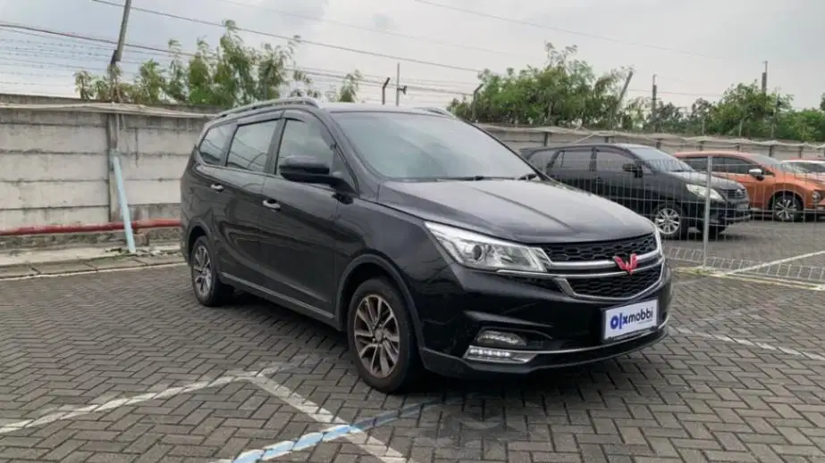 TERMURAH Wuling Cortez 1.5 CT L Bensin-AT 2021 9OZ B