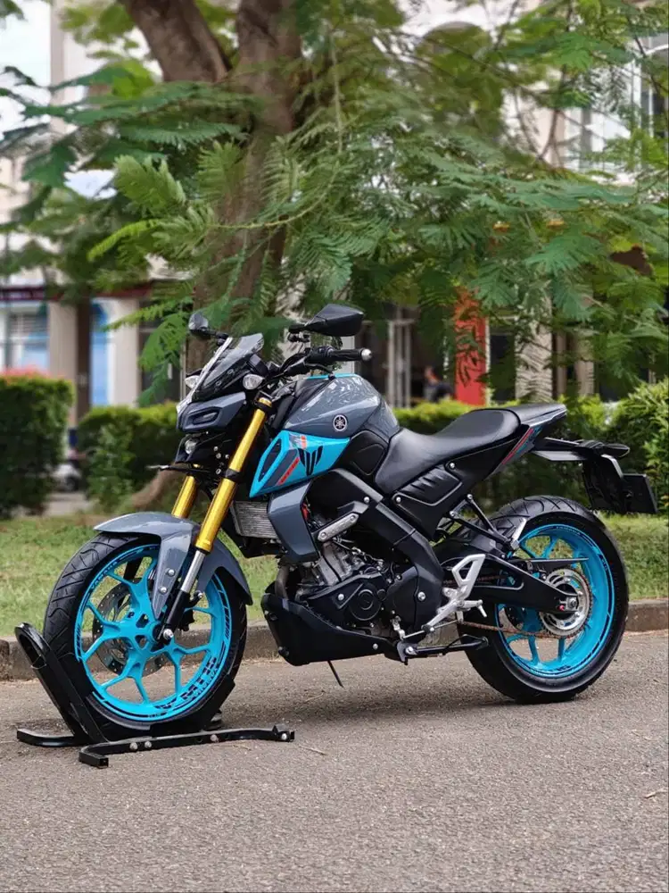 YAMAHA MT15 2022 GREY KM 3K PAJAK PANJANG ANTI REWEL