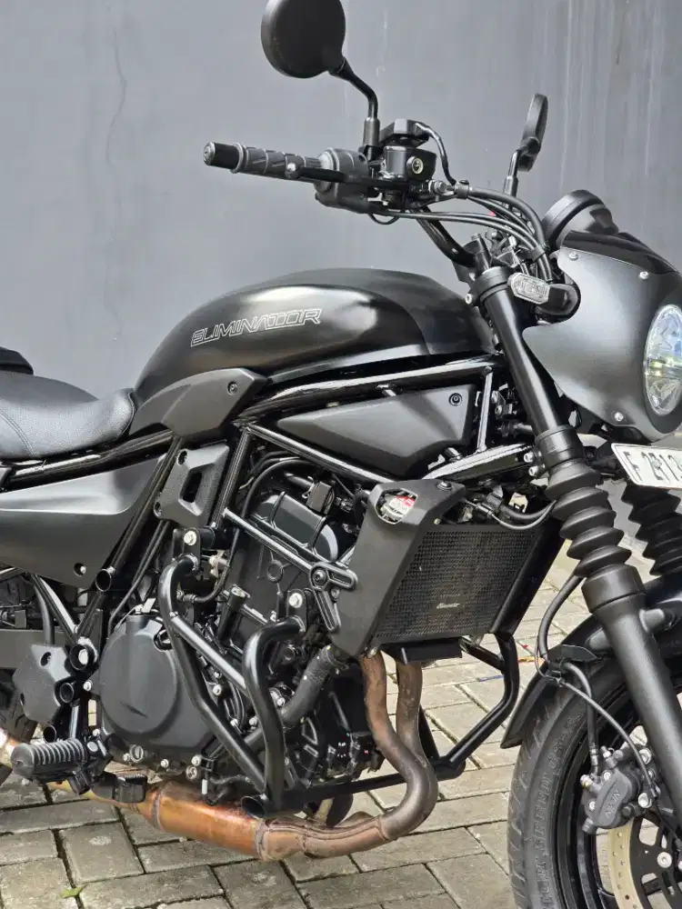 Moge Cruiser Kawasaki Eliminator 450 SE th 2024 Km 2rb Siap Gas Turing