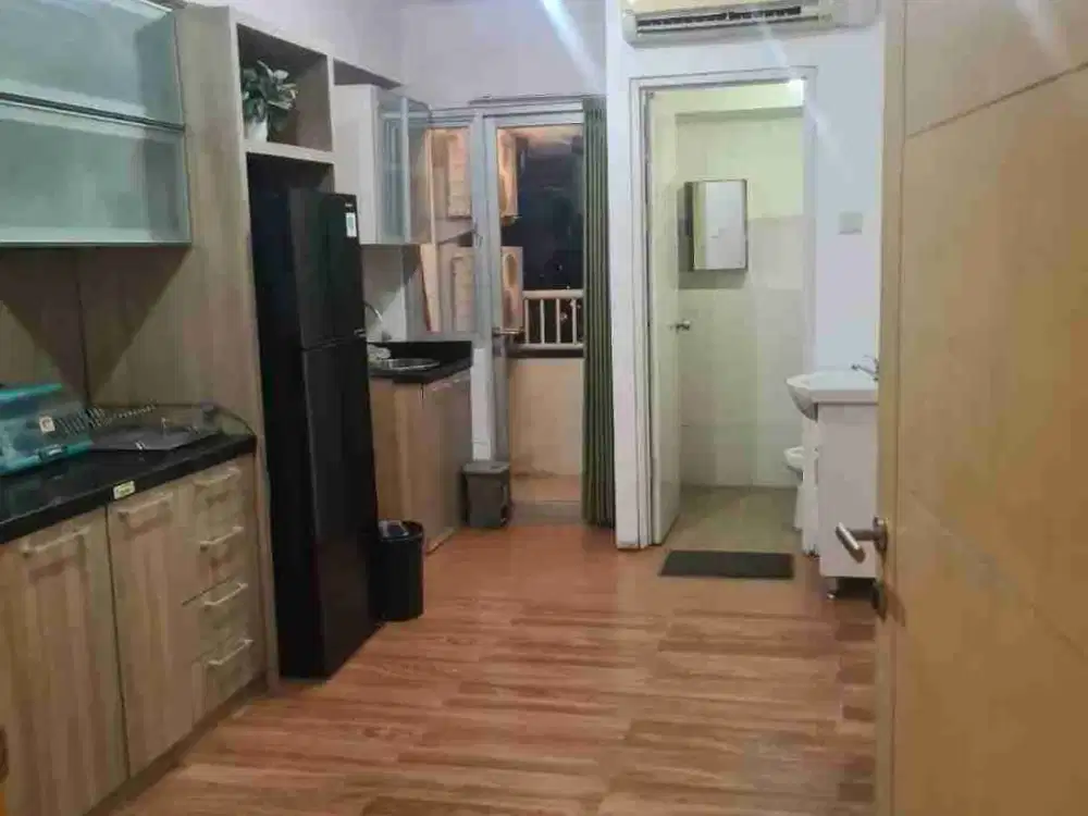 2 BR jadi 1 BR Apartemen Educity Tower Yale