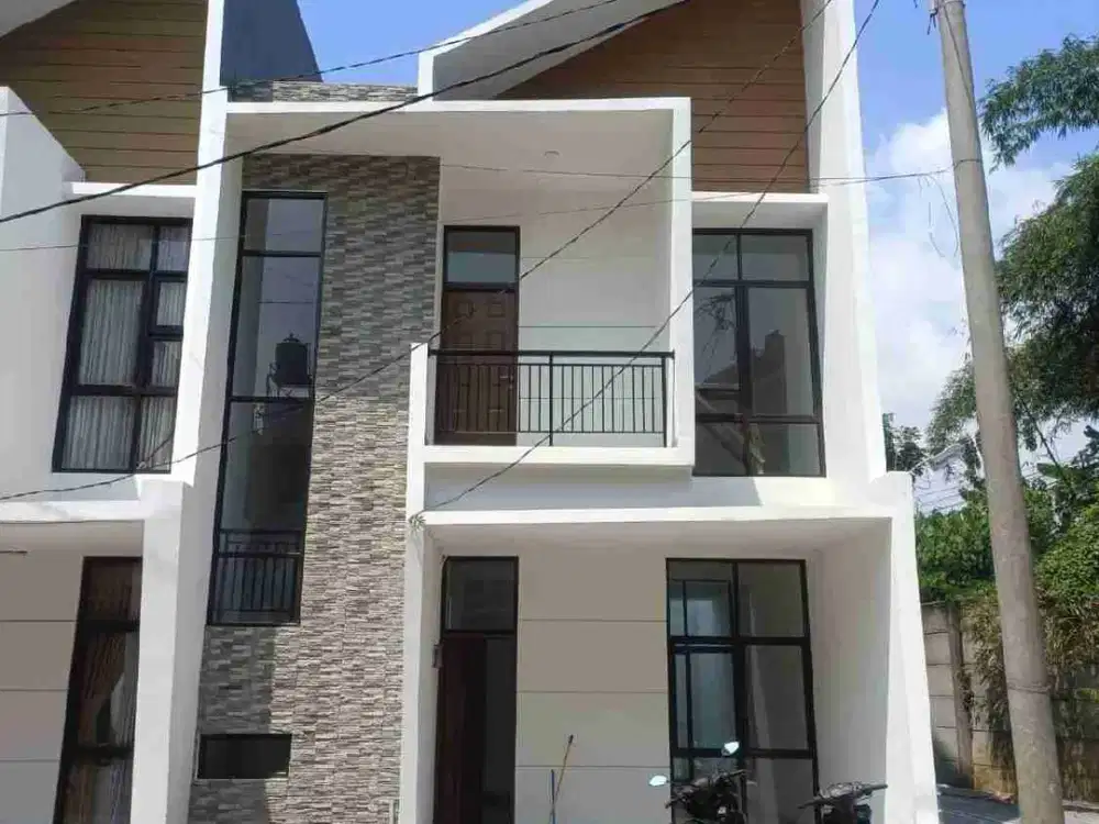 Sewa rumah Gegerkalong bangunan terawat murah siap huni strategis akses mudah Nego