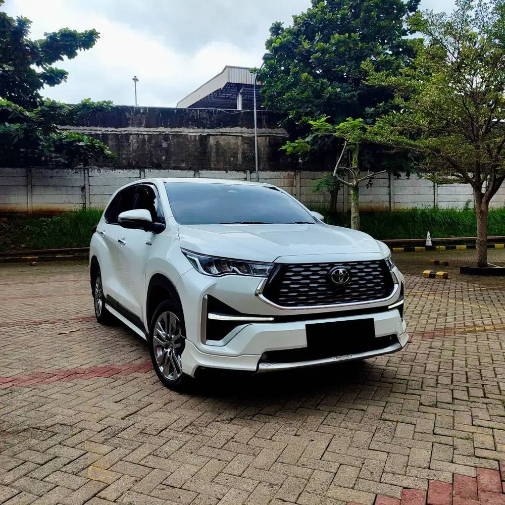 2025 Toyota Innova Zenix Q Hybrid Modelista 2.0 AT