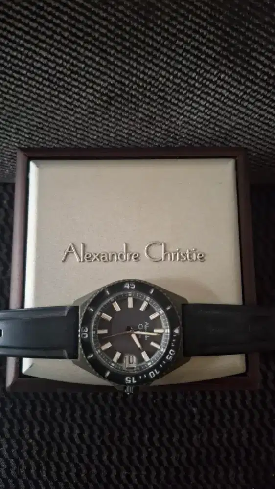 Alexandre Christie AC 6689 (PRIA)